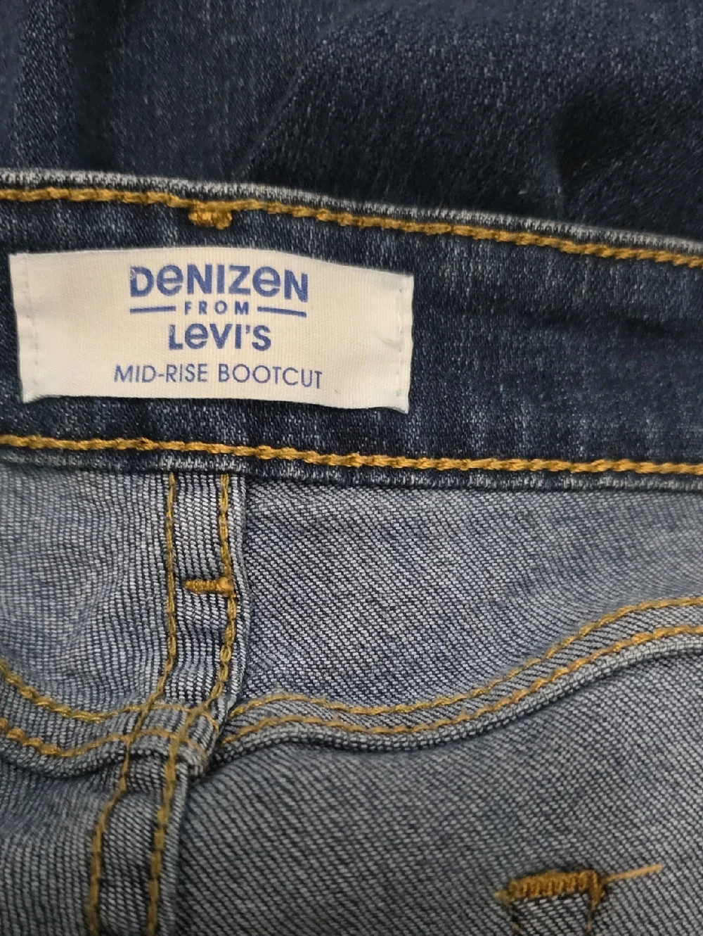 Classic Women's Dark Blue Straight Leg Jeans - Picture 5 of 6